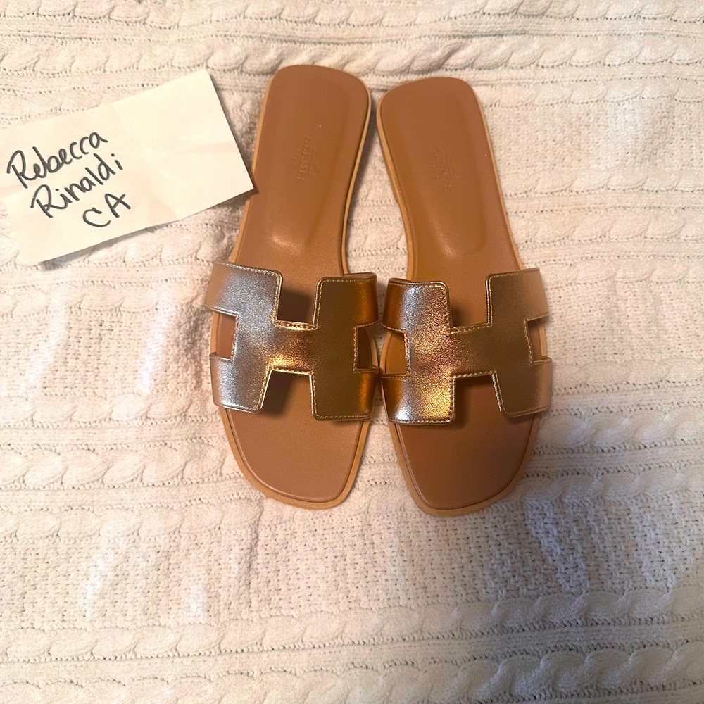 Hermes Rose Gold Oran Sandals